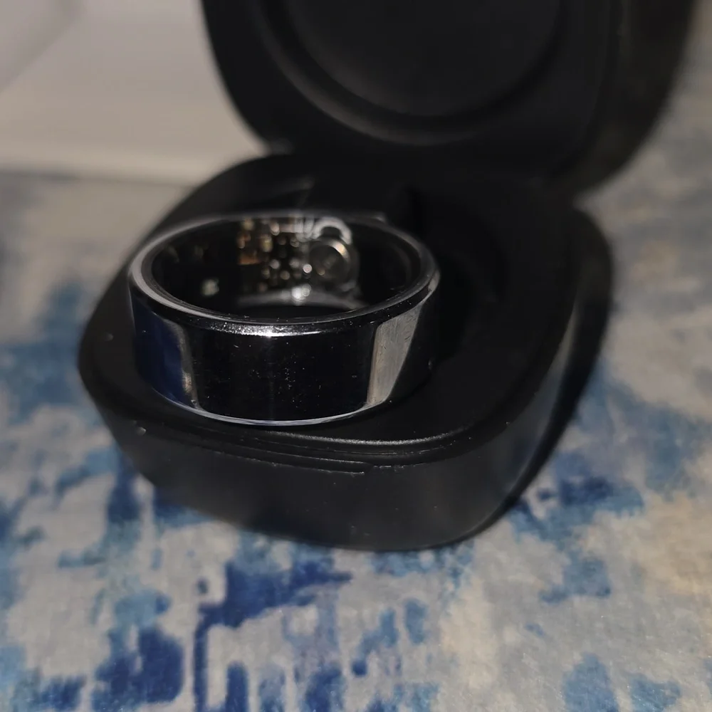 (002) Smart Health Ring with Charging Case